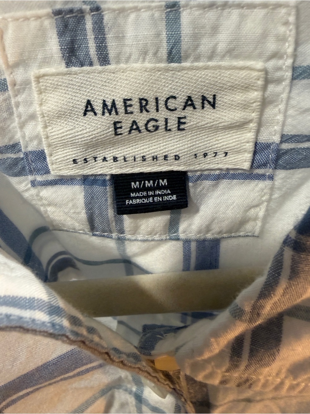 American Eagle Blue White Plaid Button Up Shirt Women’s Medium NWOT - Picture 7 of 7